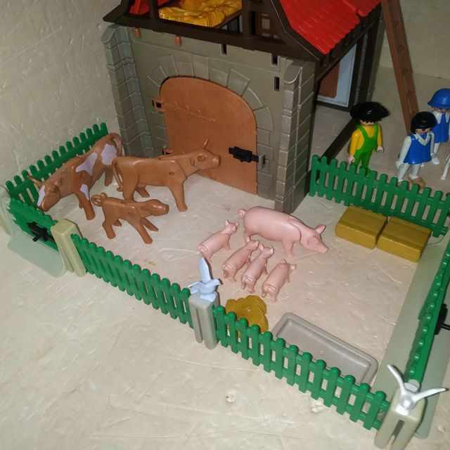 PLAYMOBIL - Lote Granja Medieval Vacas Cerdos 
