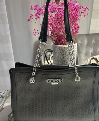 Bolso Guess negro