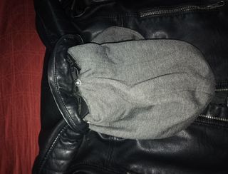 Chaqueta cuero niño negra c/ capucha