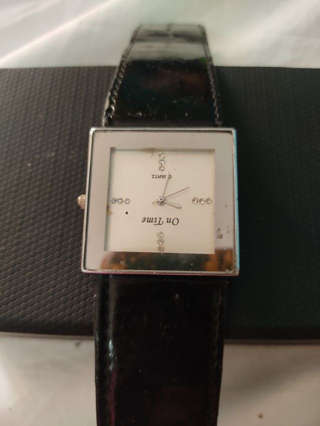 Reloj On Time cuarzo