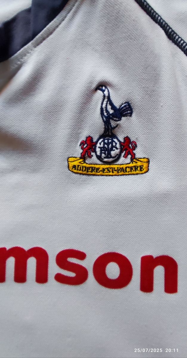 Camiseta Tottenham Hotspur.