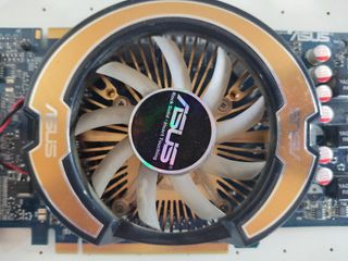 Tarjeta gráfica ASUS EN9600GT