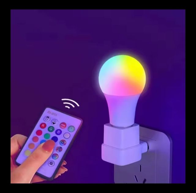 2 Lampadine LED - 16 colori. Con telecomando