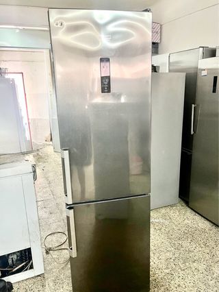 Nevera Liebherr CNef 4815 inox
