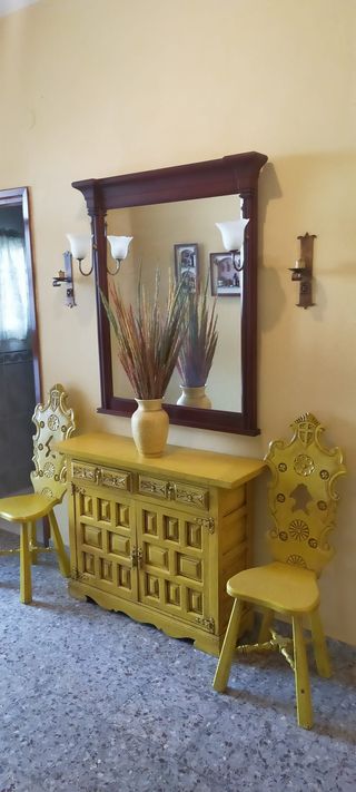 Casa de campo con olivos