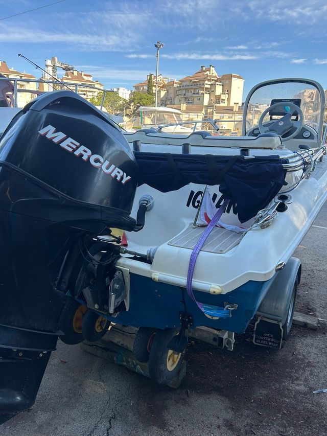 Quicksilver 4,25m - 60cv 4T