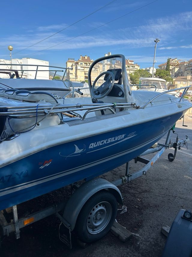 Quicksilver 4,25m - 60cv 4T