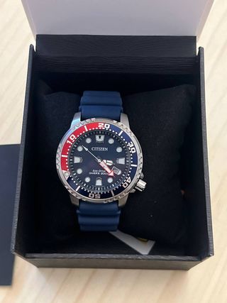 Reloj Citizen para hombre 44mm Nuevo precintado . 