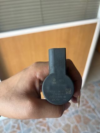 Válvula Pressão Audi A5 057130764H