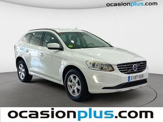 Volvo XC60 D3 Momentum Auto 100 kW (136 CV)