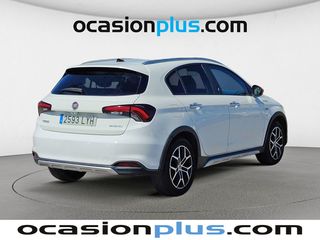 Fiat Tipo 1.5 Hybrid Cross DCT 97 kW (130 CV)