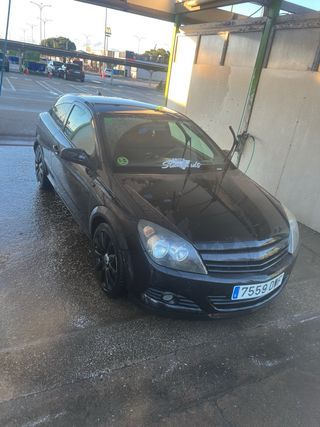 Opel Astra gtc 2006