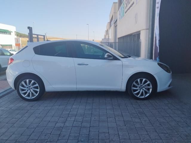Alfa Romeo Giulietta 1.6 JTD Giulietta 88 kW (120 CV)
