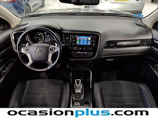 Mitsubishi Outlander 2.0 PHEV Kaiteki 4WD Auto 149 kW (203 CV)