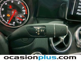 Mercedes-Benz Clase A 180 90 kW (122 CV)