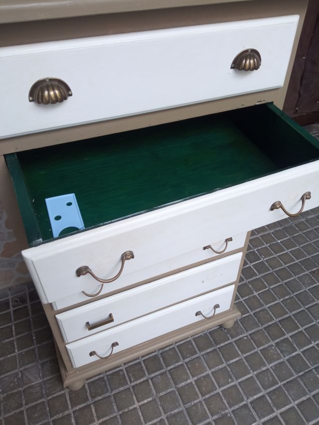 Comodín madera maciza restaurado