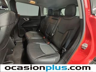 Jeep Compass 1.5 MHEV Night Eagle DCT 96 kW (130 CV)