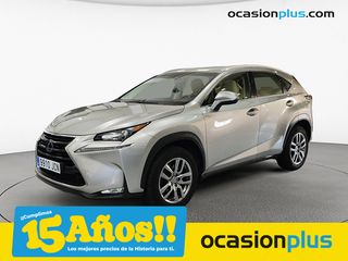 Lexus NX 300h Executive 4WD + Navibox 145 kW (197 CV)