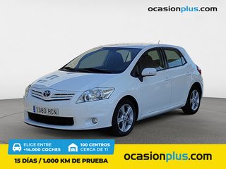 Toyota Auris 1.4 D-4D DPF Active 66 kW (90 CV)