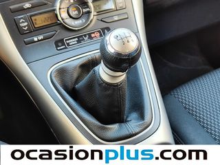 Toyota Auris 1.4 D-4D DPF Active 66 kW (90 CV)