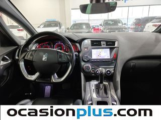 DS DS5 BlueHdi 180 Style EAT6 133 kW (181 CV)
