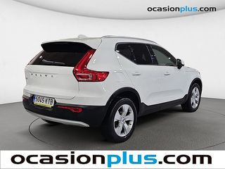 Volvo XC40 D3 Momentum 110 kW (150 CV)