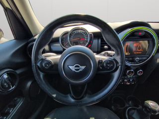 MINI MINI 1.5 COOPER D 5P