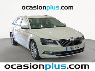 Skoda Superb Combi 2.0 TDI AdBlue Style 4X4 DSG 140 kW (190 CV)