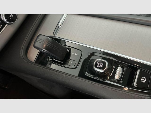 Volvo XC90 2.0 T8 AWD Business Plus Auto