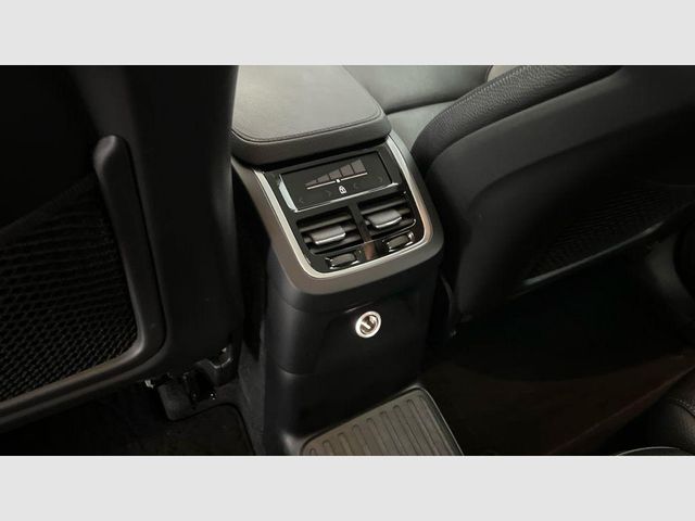 Volvo XC90 2.0 T8 AWD Business Plus Auto