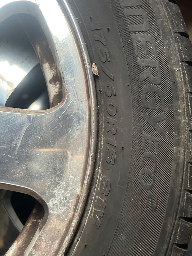 Llantas Audi - 15” usadas son 2