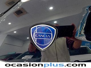 Lancia Ypsilon Hybrid 74 kW (100 CV)