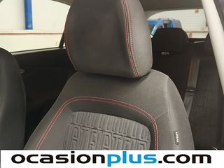 Fiat Tipo 1.5 Hybrid Red DCT 97 kW (130 CV)