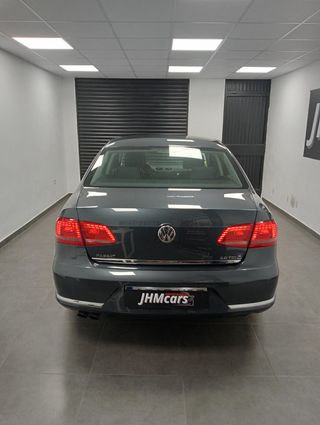 VOLKSWAGEN Passat 2.0 TDI 140 DSG Advance BlueMotion Tech