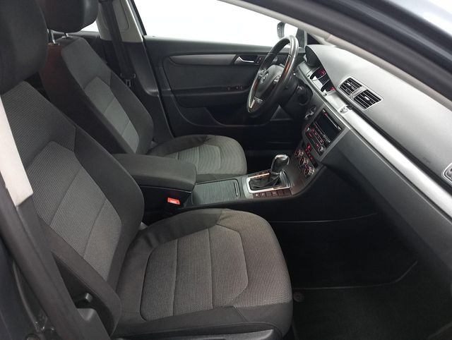 VOLKSWAGEN Passat 2.0 TDI 140 DSG Advance BlueMotion Tech