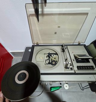 Tocadiscos Philips 970 - Radio Cassette