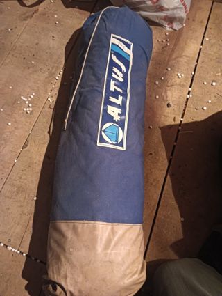 Tienda campaña Altus 24-C