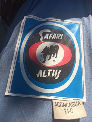 Tienda campaña Altus 24-C