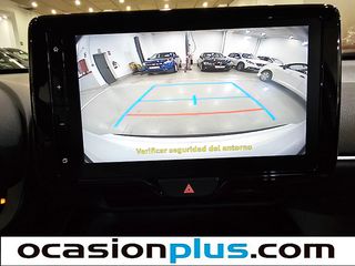 Toyota Yaris Cross 120H Business Plus 85 kW (116 CV)