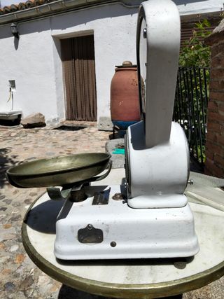 Báscula comercial antigua Avery.