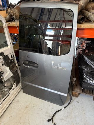 Puerta trasera derecha Mercedes Vito W447