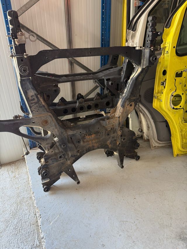 Cuna motor Mercedes Vito 109/111 W447