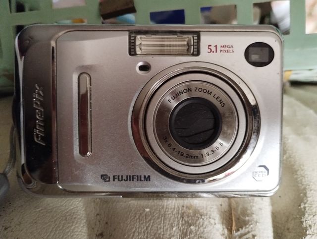Fuji Instax Mini 9