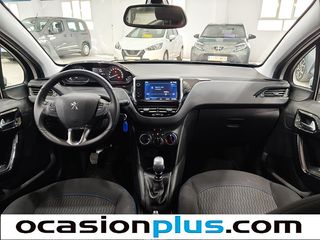Peugeot 208 PureTech 110 Signature 81 kW (110 CV)