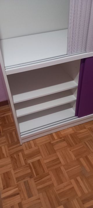Vendo dormitorio juvenil blanco y morado