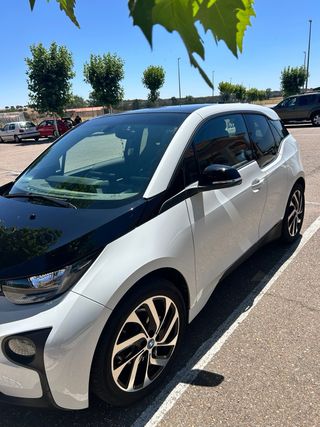 BMW i3 94Ah (33 kWh, 170 CV)