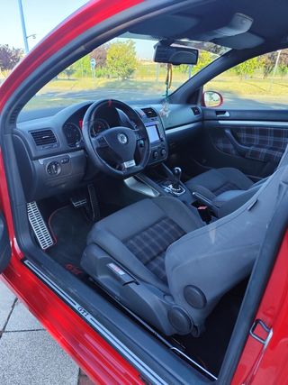 Volkswagen Golf 2007