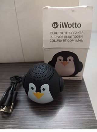 Altavoz Bluetooth iWotto Pingüino