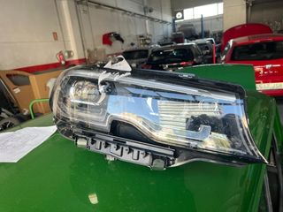 Faro Delantero BMW F10 LED - 88496156-07