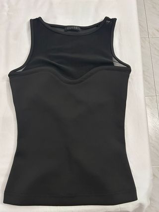 Camiseta Guess talla XS (34/6)
